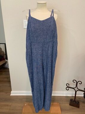 Old Navy Chambray Blue Sleeveless Jumpsuit XL